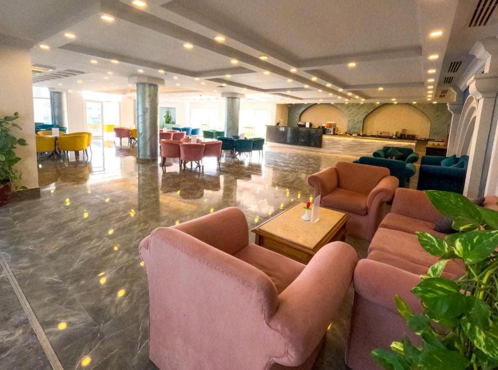 Ivy Cyrene Island Aqua Park Resort (ex Cyrene Island Hotel) - 8