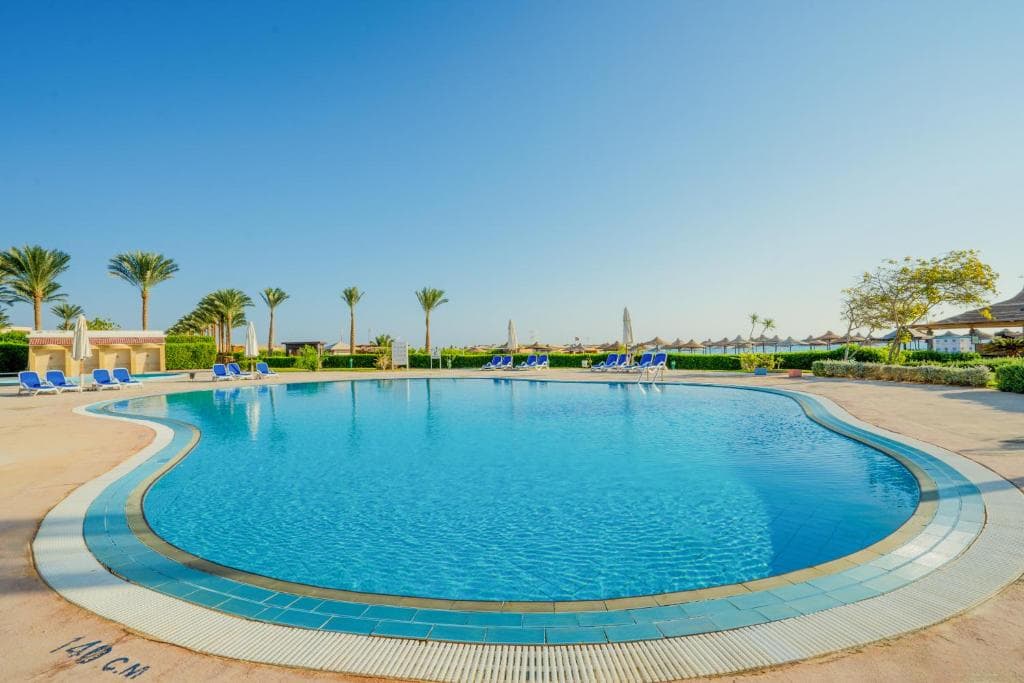 Ivy Cyrene Island Aqua Park Resort (ex Cyrene Island Hotel) - 18