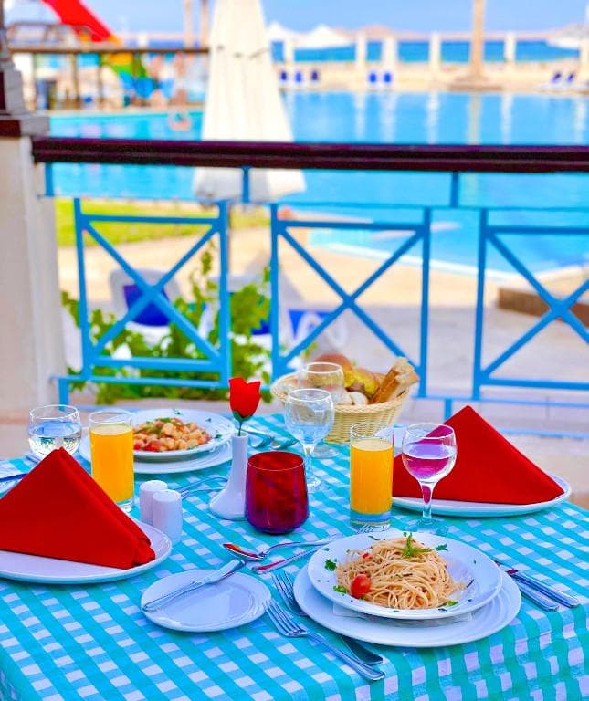 Ivy Cyrene Island Aqua Park Resort (ex Cyrene Island Hotel) - 26