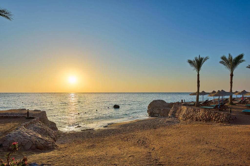 Renaissance Sharm El Sheikh Golden View Beach Resort - 17