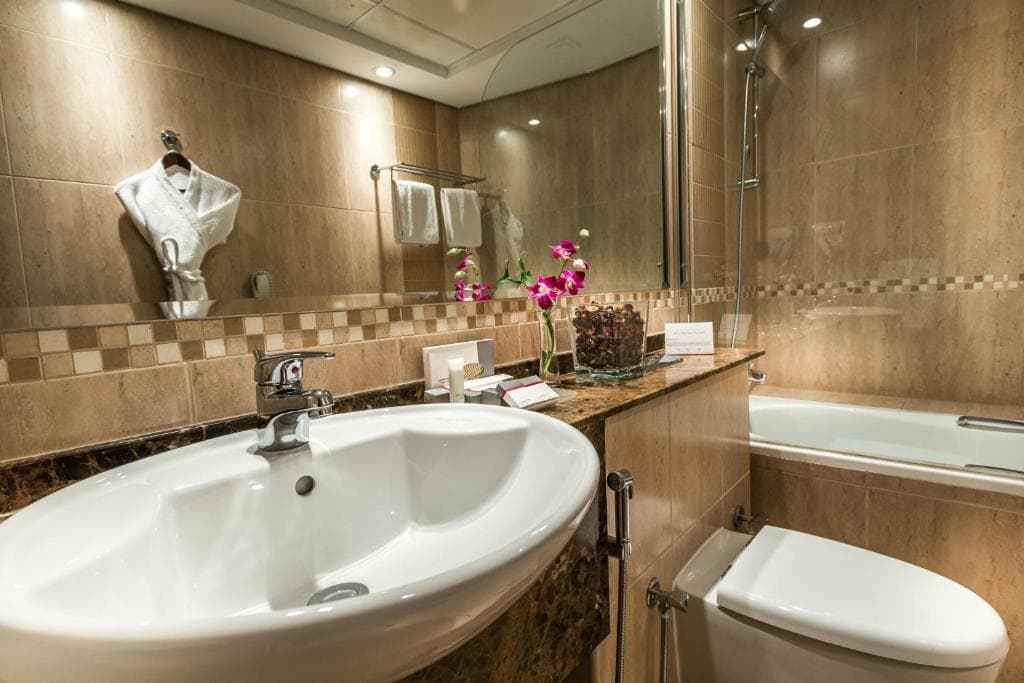 Hotel First Central Suites - 2