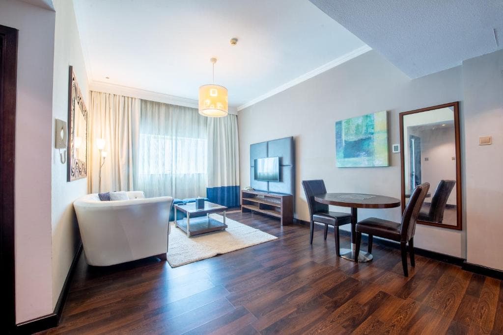 Hotel First Central Suites - 23