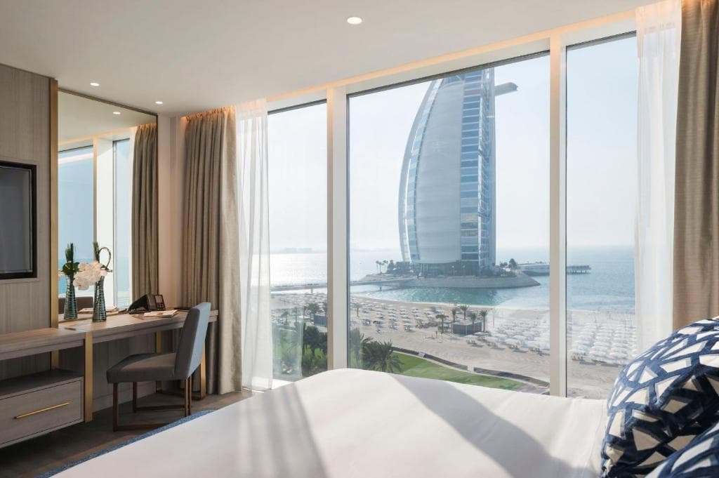 Hotel Jumeirah Beach - 2
