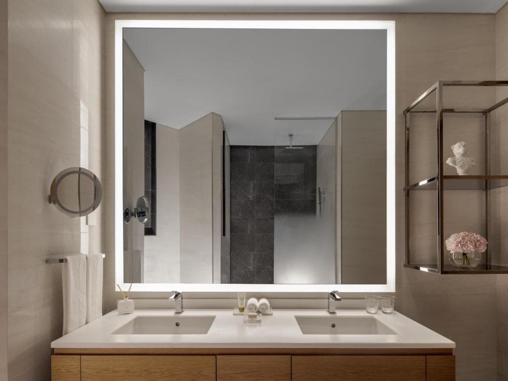 SLS Dubai Hotel & Residences - 17