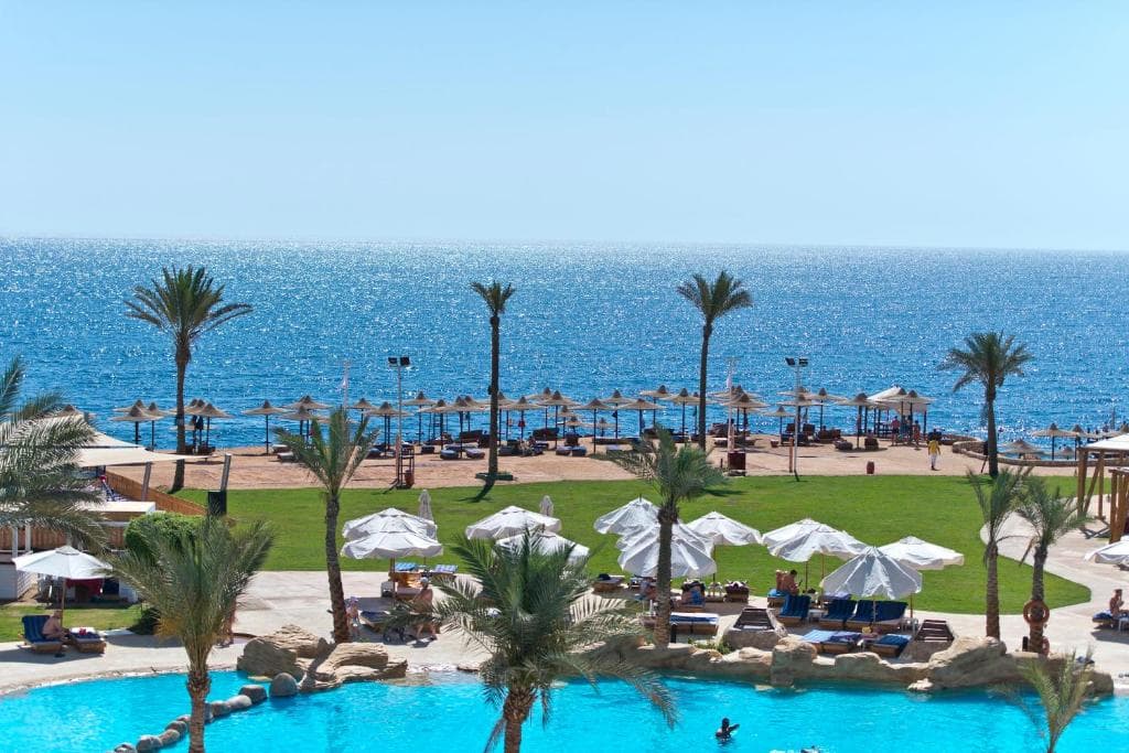 Amphoras Beach Resort - 6