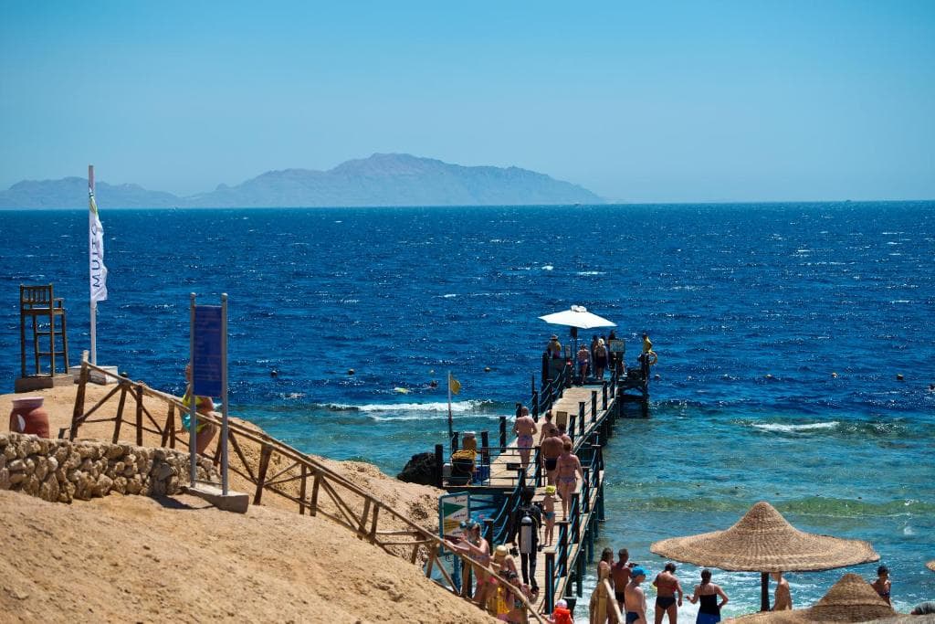 Amphoras Beach Resort - 14