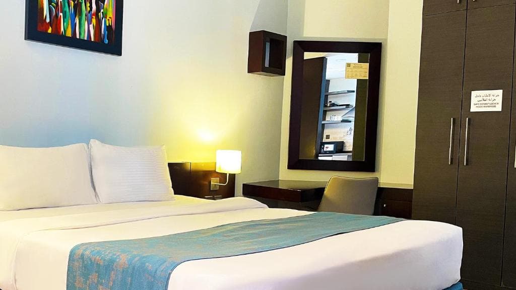 Signature Hotel Apartments and Spa - 42