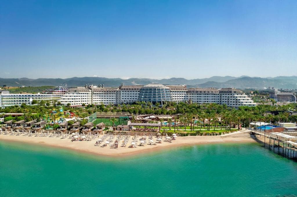 Charter Antalya - Long Beach Resort Hotel