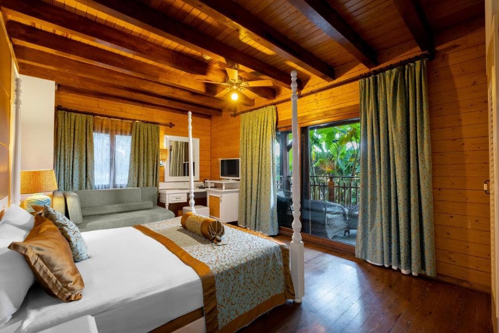 Charter Antalya - Long Beach Resort Hotel - 11