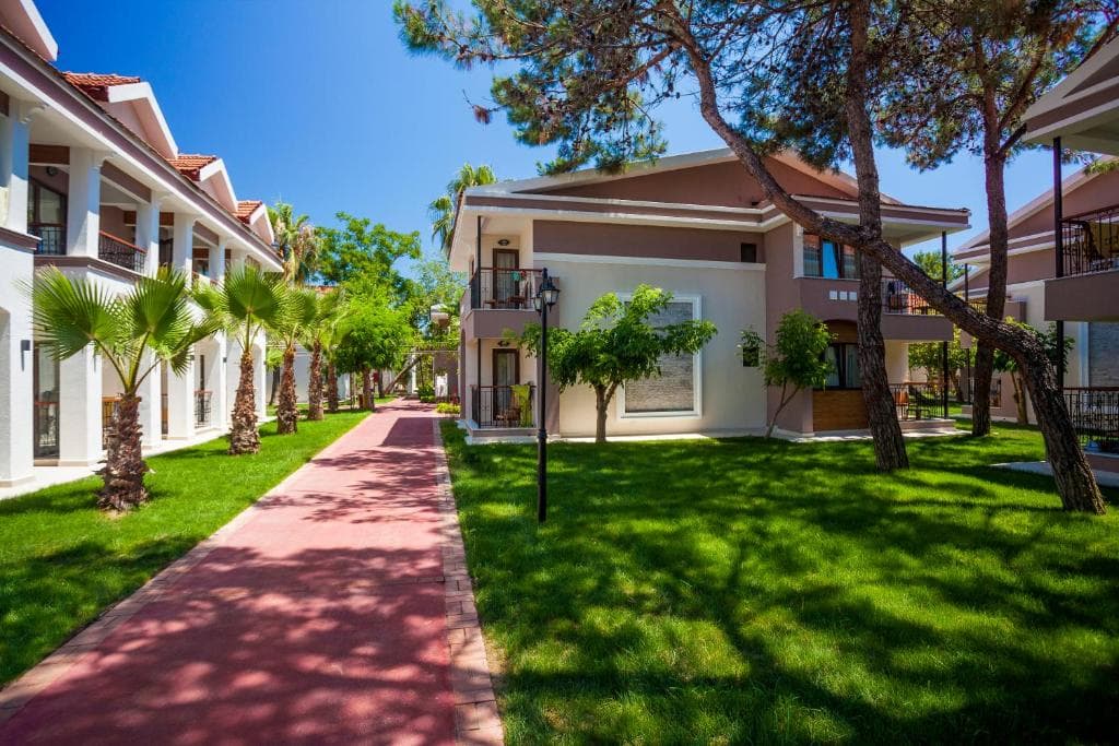 CLUB TURAN PRINCE WORLD - 11