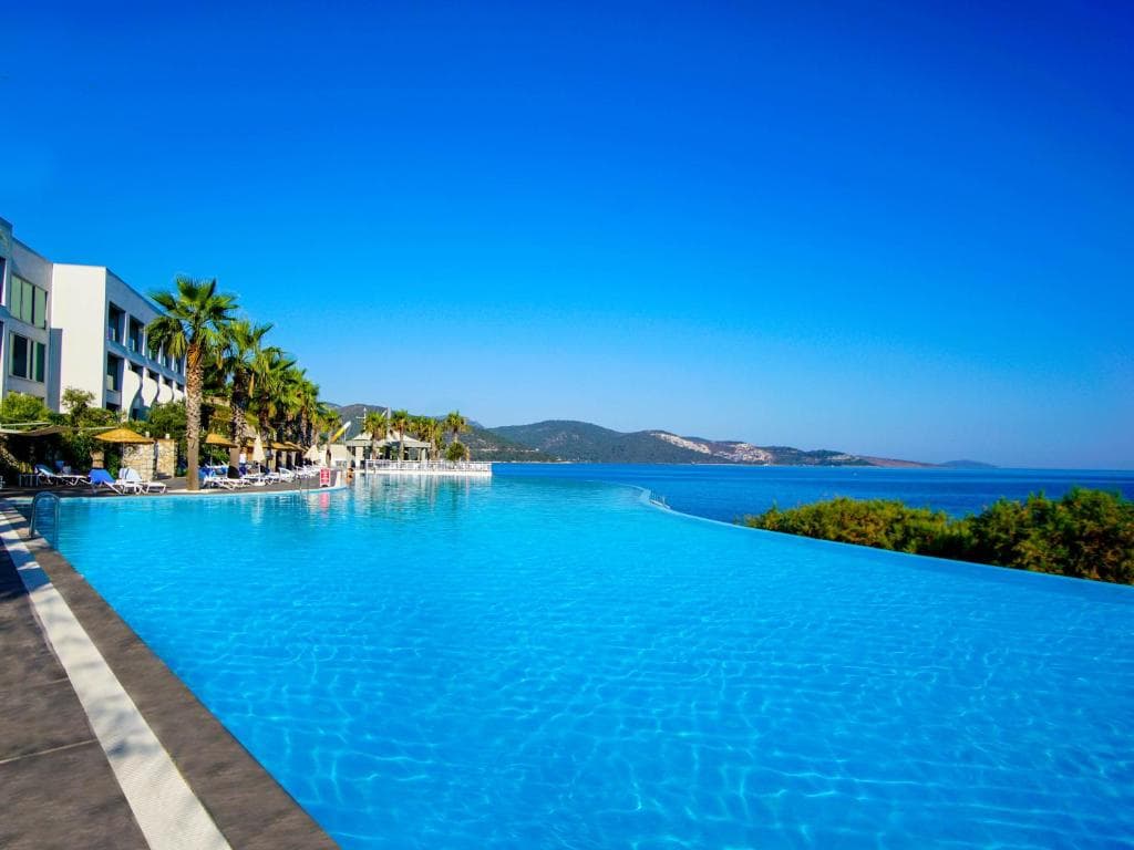 Blue Dreams Resort - 7