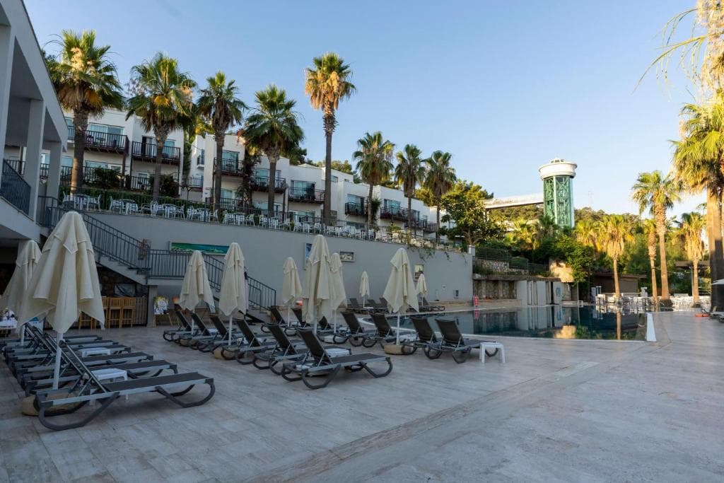 Blue Dreams Resort - 12