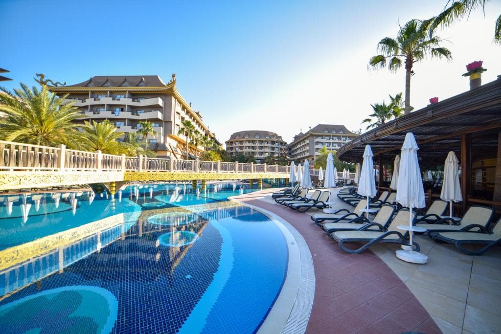 Hotel Royal Dragon - 4