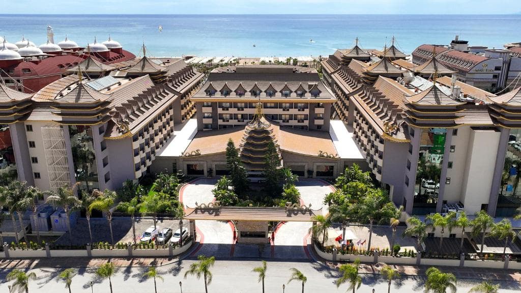 Hotel Royal Dragon - 8