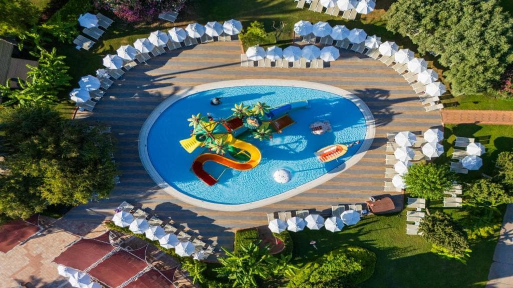 Charter Antalya - Hotel Limak Arcadia - 31