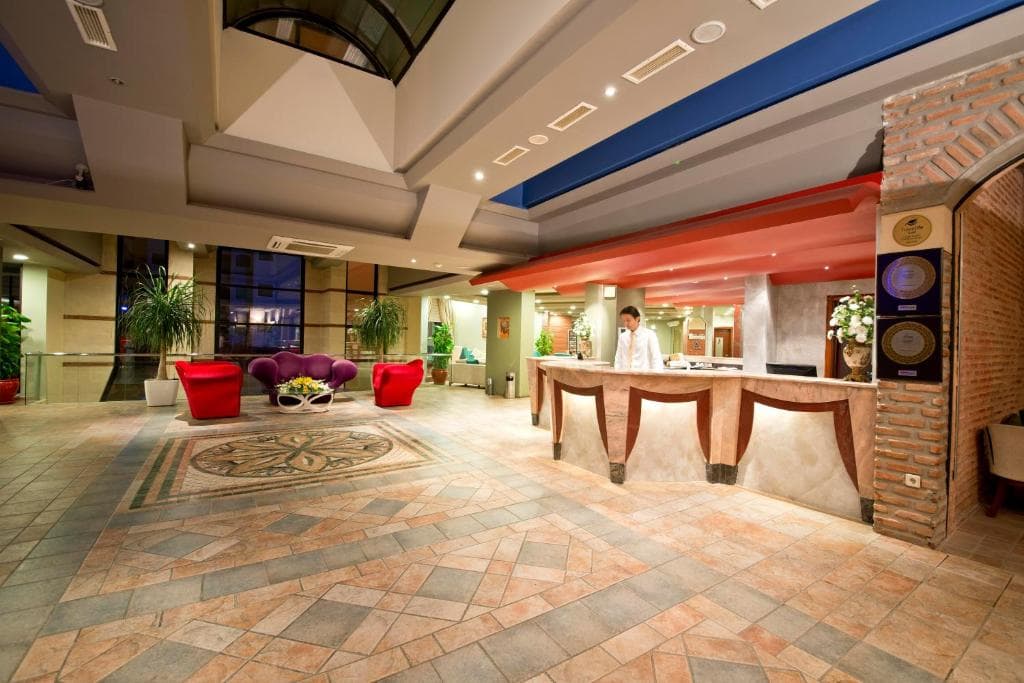 Charter Antalya - Hotel Limak Arcadia - 36