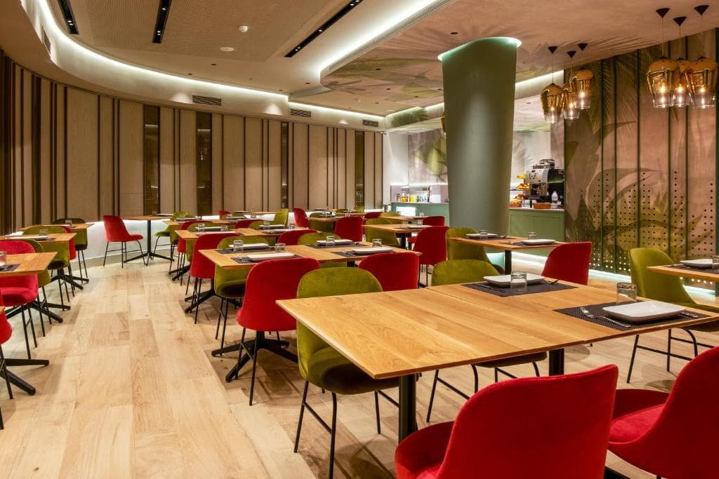 Hotel Melia Plaza - 23