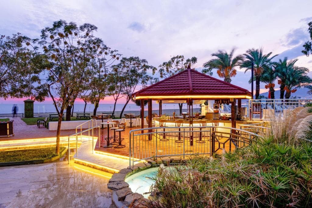 Labranda Alantur - 26