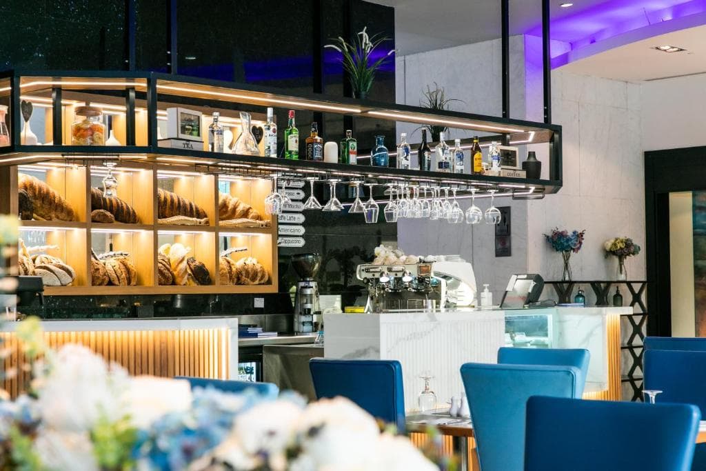 Hotel Marina Byblos - 4