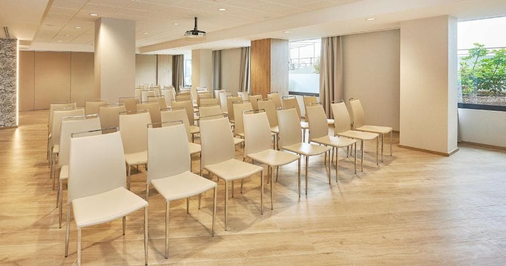 NH Imperial Playa - 41