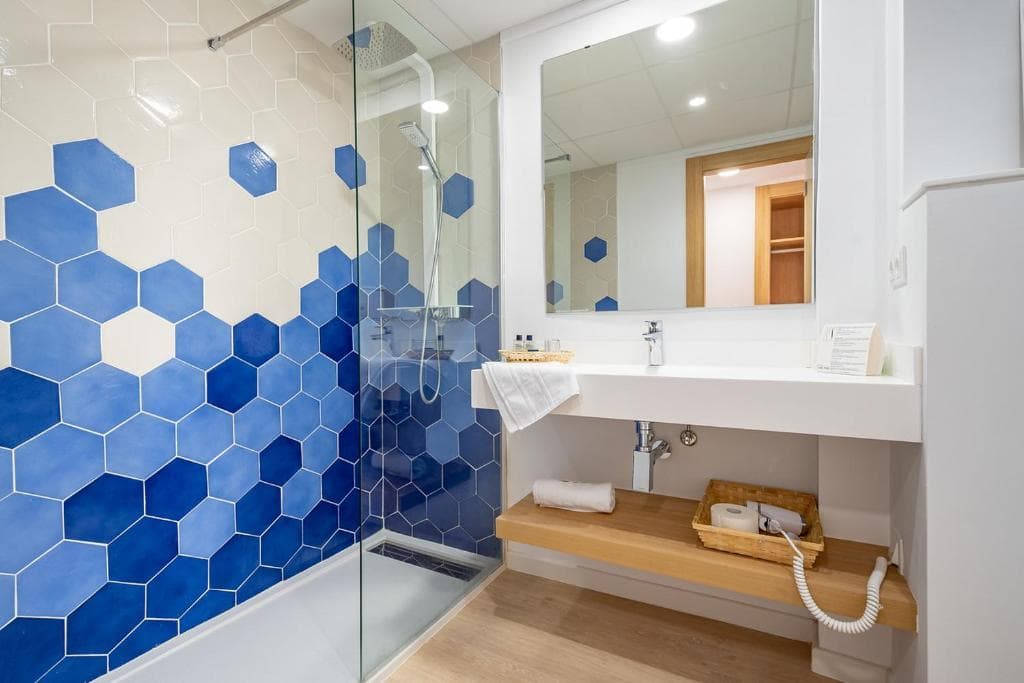 Barcelona - Hotel Cala Font - 32