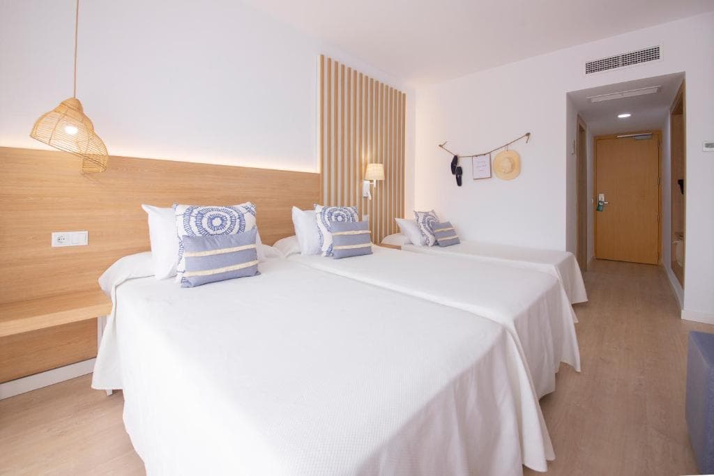 Barcelona - Hotel Cala Font - 44