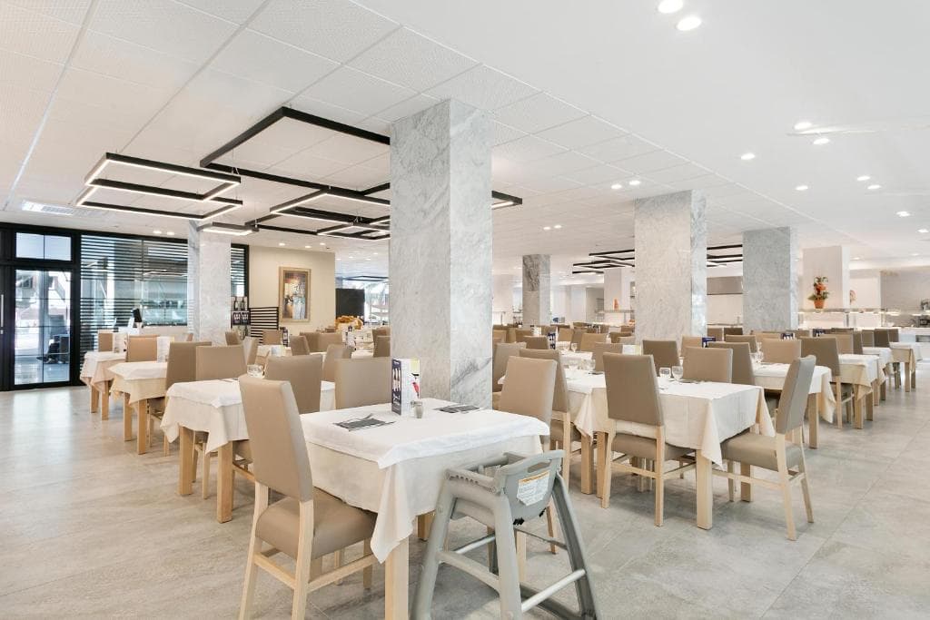 Best Da Vinci Hotel - 20