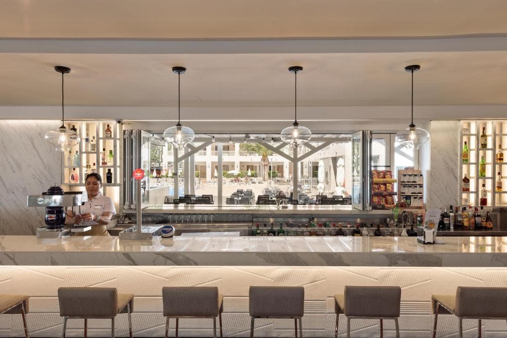 Best Da Vinci Hotel - 38