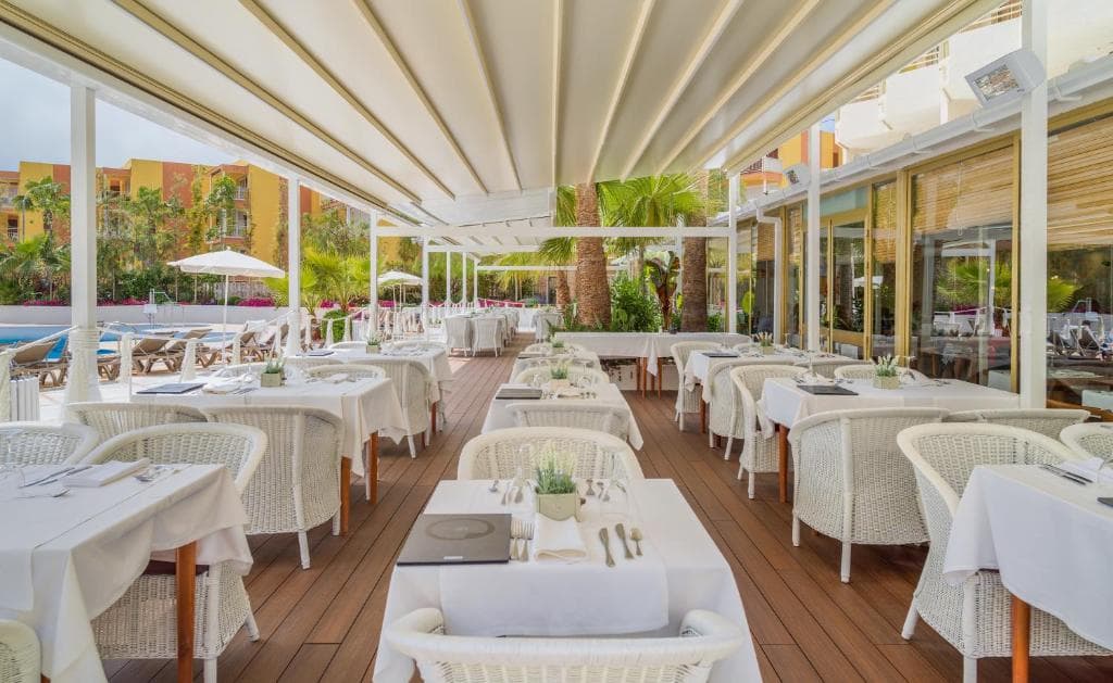 Barcelona - Hotel H10 Cambrils Playa - 19