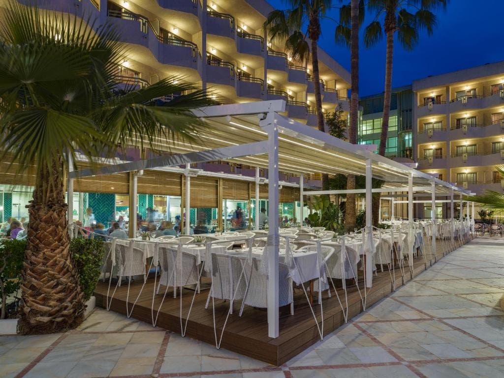 Barcelona - Hotel H10 Cambrils Playa - 38