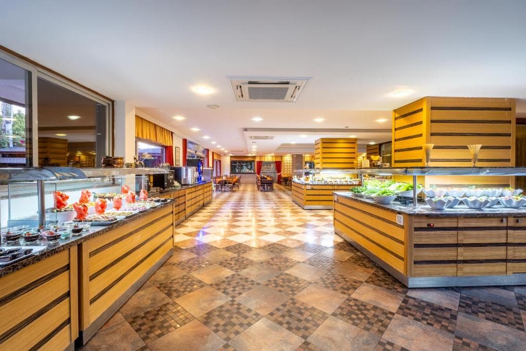 FAME BEACH HOTEL - 36