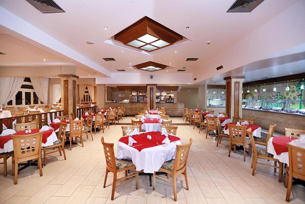 Le Pacha Resort - 9