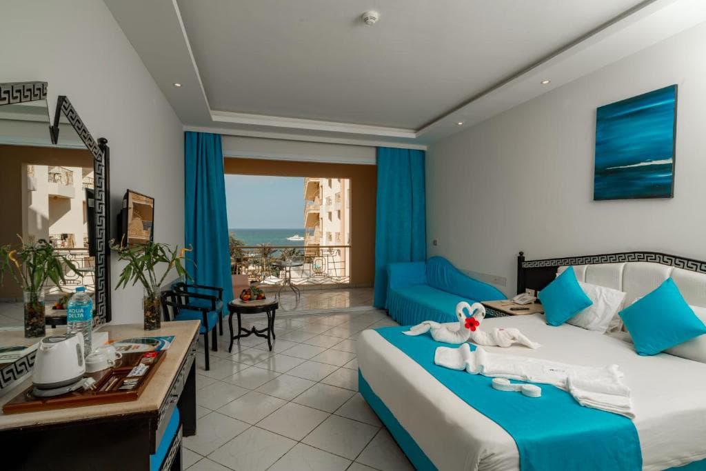 King Tut Aqua Park Beach Resort - 2