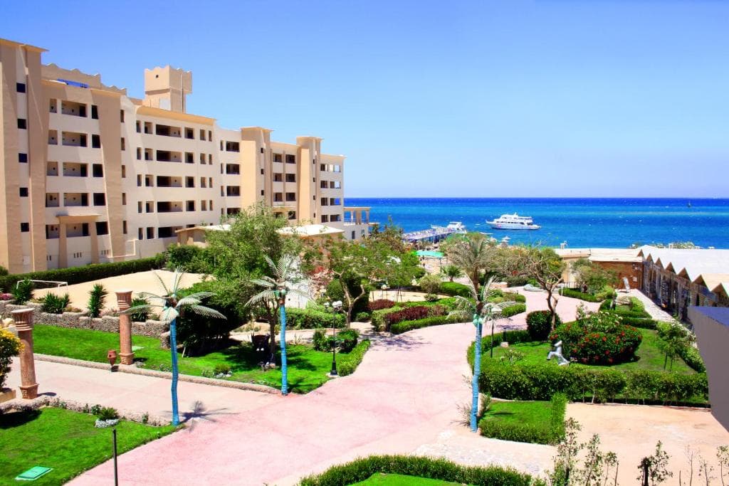 King Tut Aqua Park Beach Resort - 21