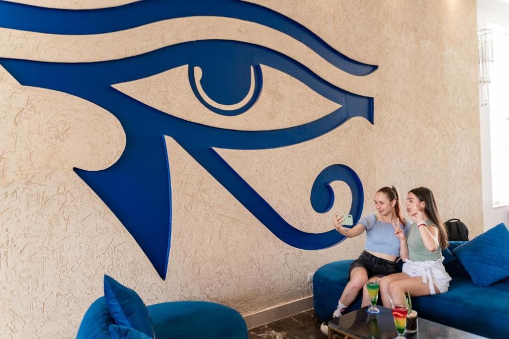 King Tut Aqua Park Beach Resort - 37