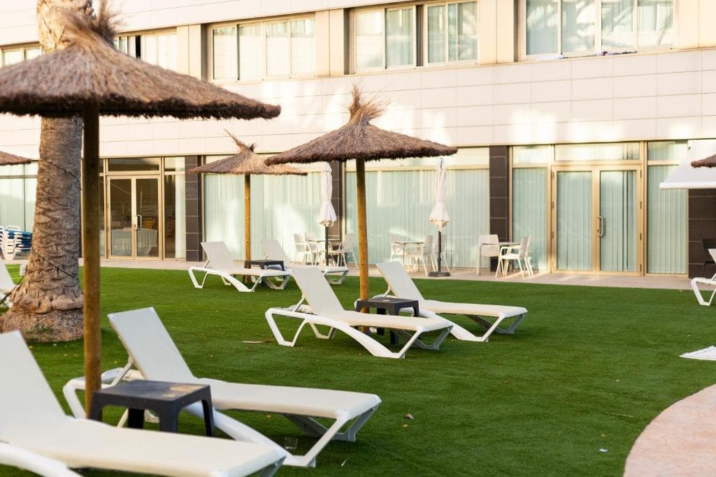 Hotel Daniya Alicante - 40