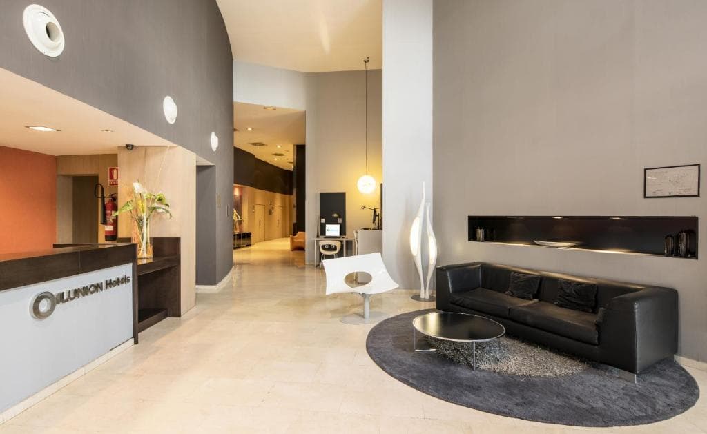 Hotel ILUNION Aqua 3 - 6