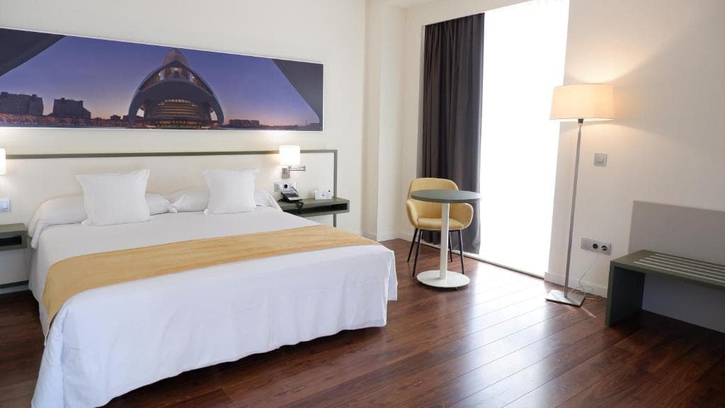 Hotel Primus Valencia - 5