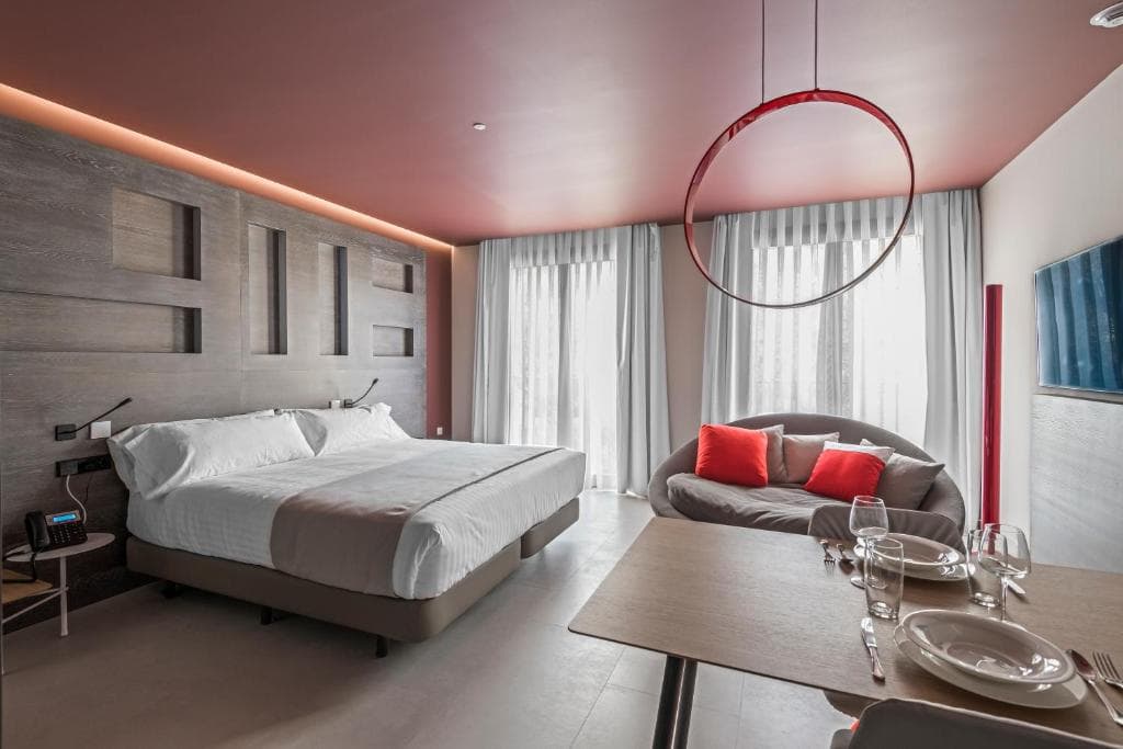 Hotel MYR Plaza Mercado & Spa - 2