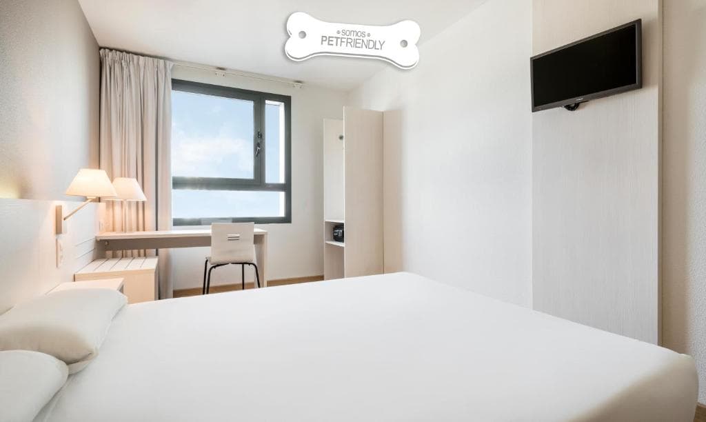 Hotel Ilunion Valencia 3 - 28