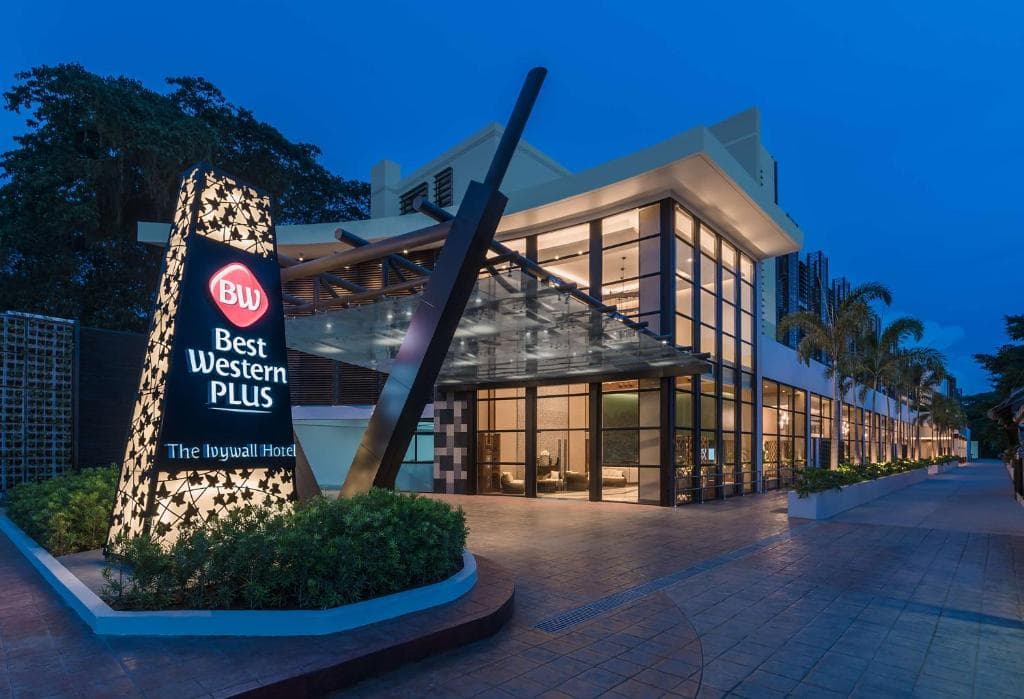 Best Western Plus The Ivywall Resort - 10