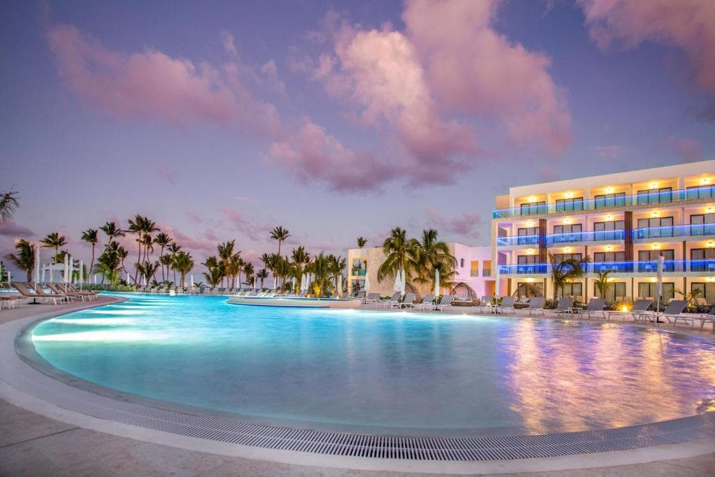 Serenade Punta Cana Beach & Spa Resort - 16