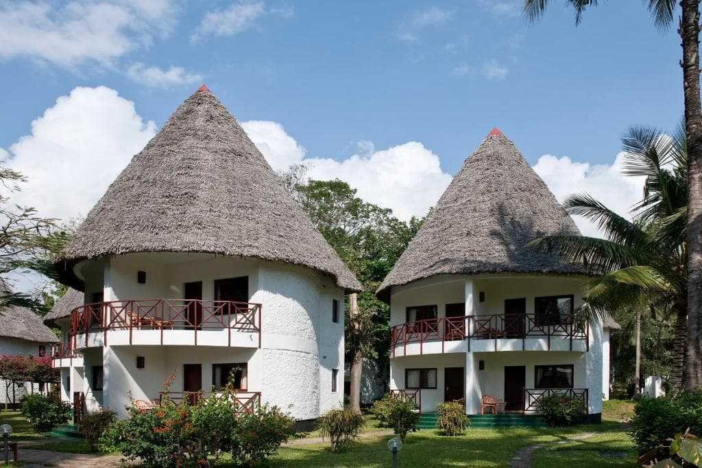 Neptune Village Beach Resort & Spa - 1