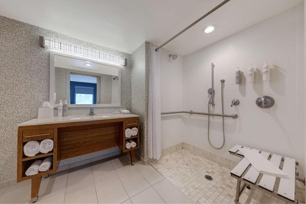 Home2 Suites by Hilton Orlando International Drive South - 3