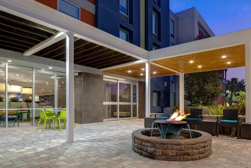 Home2 Suites by Hilton Orlando International Drive South - 10