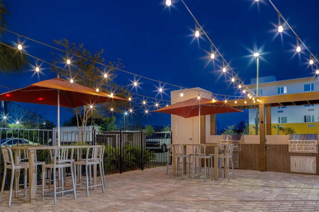 Home2 Suites by Hilton Orlando International Drive South - 14