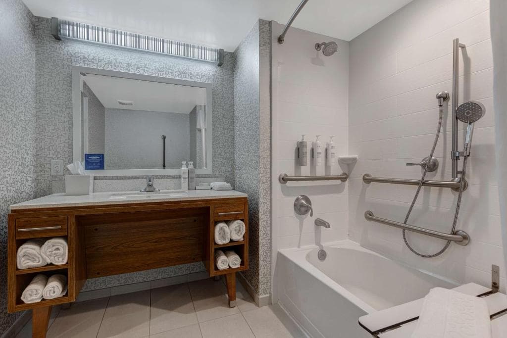 Home2 Suites by Hilton Orlando International Drive South - 32