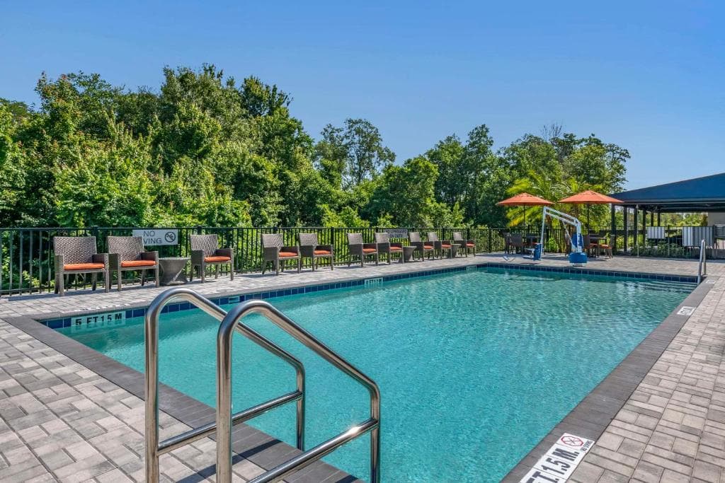 Hotel Cambria Orlando Airport - 4