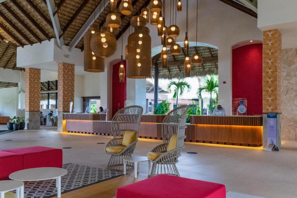 Tropical Princess Beach Resort & Spa - 2