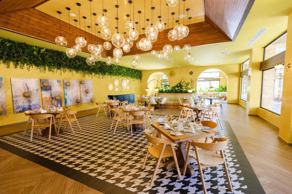 Tropical Princess Beach Resort & Spa - 23